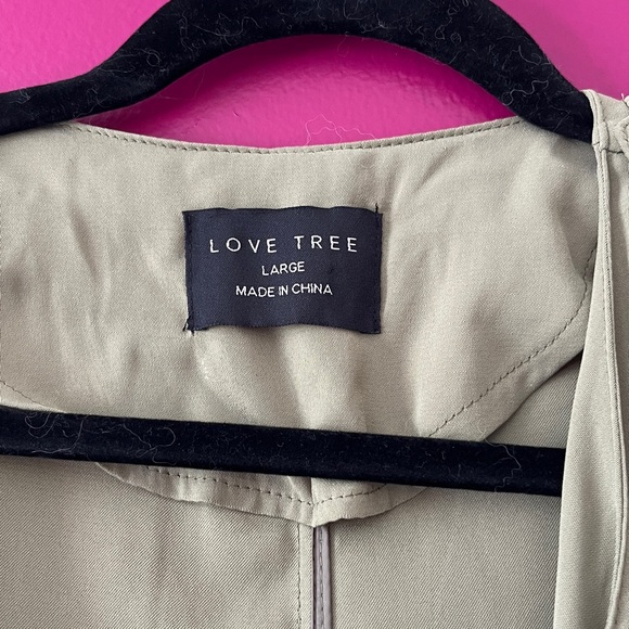 Love Tree - Picture 2 of 5